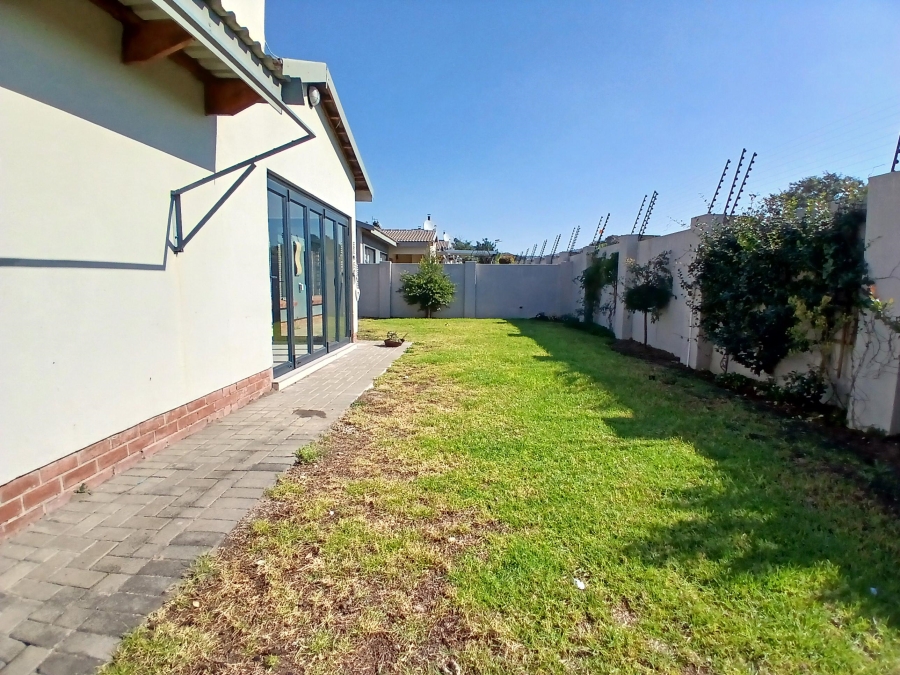 3 Bedroom Property for Sale in Waterkloof A H North West